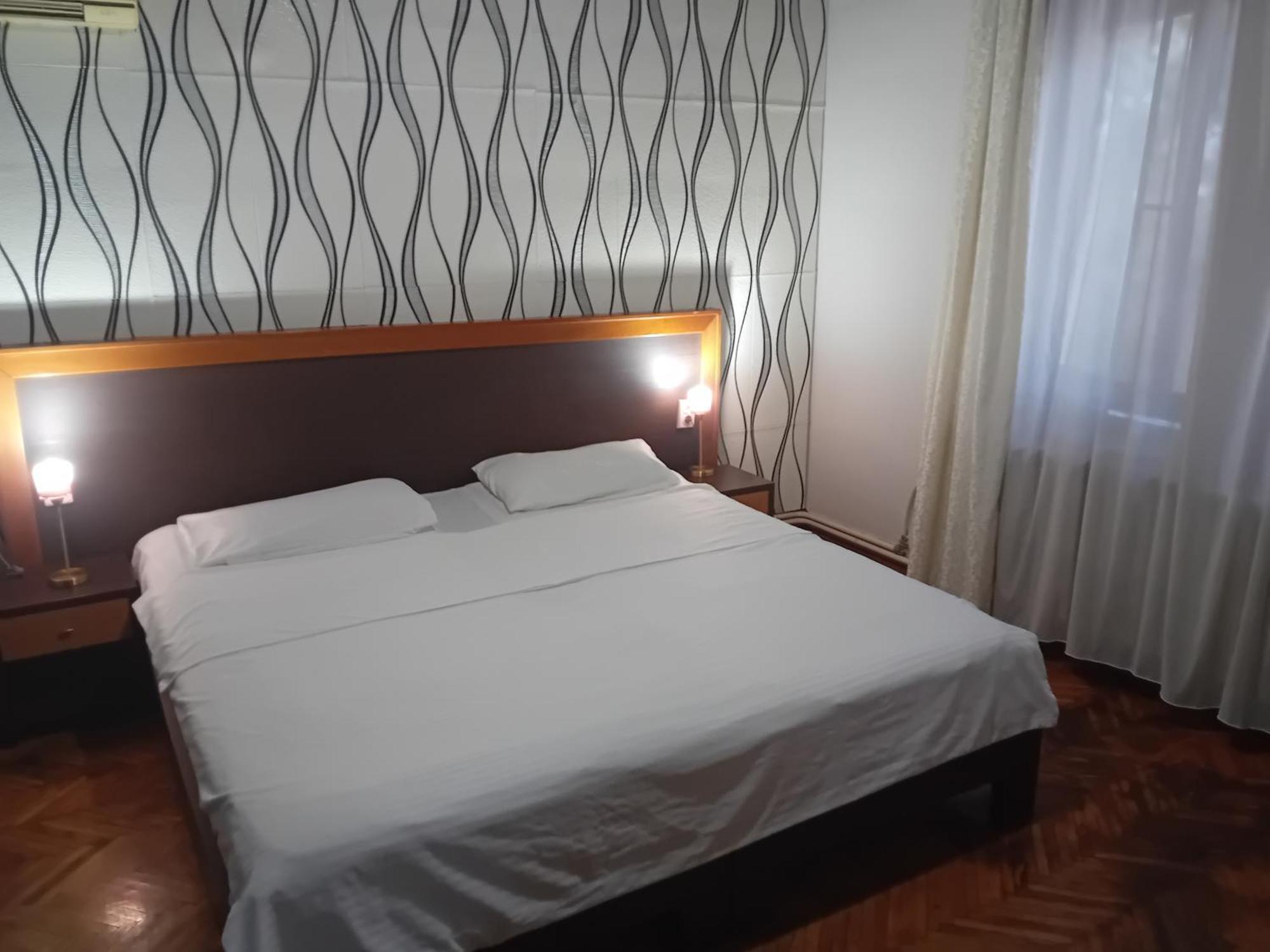 Hotel Vila Silia Skopje Zewnętrze zdjęcie