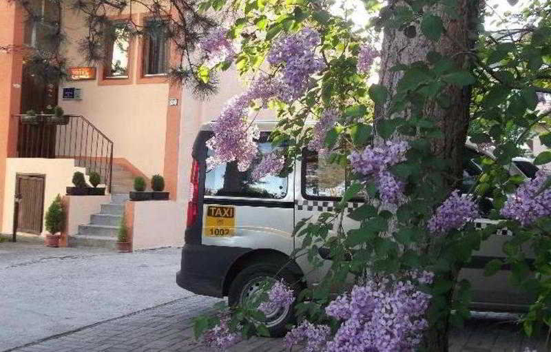 Hotel Vila Silia Skopje Zewnętrze zdjęcie